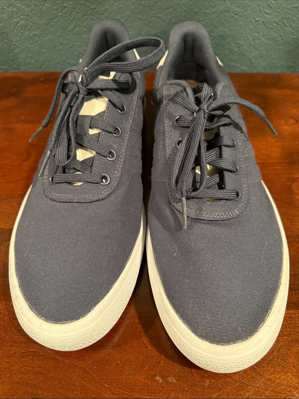 adidas Men’s Navy Canvas Sneakers with White Sole 13 NWOT